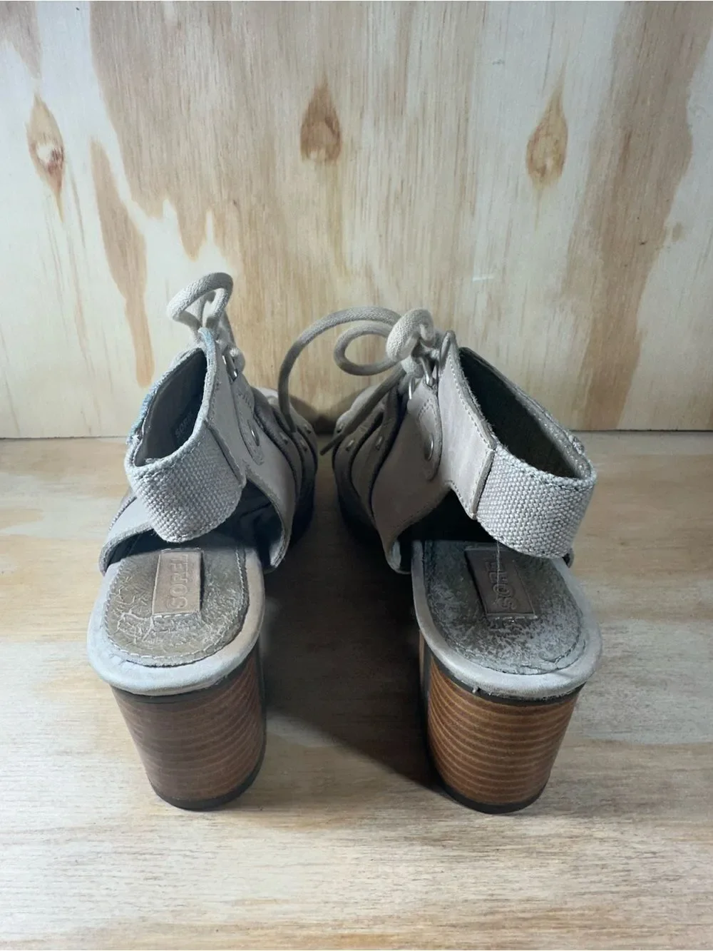 Sorel leather taupe
